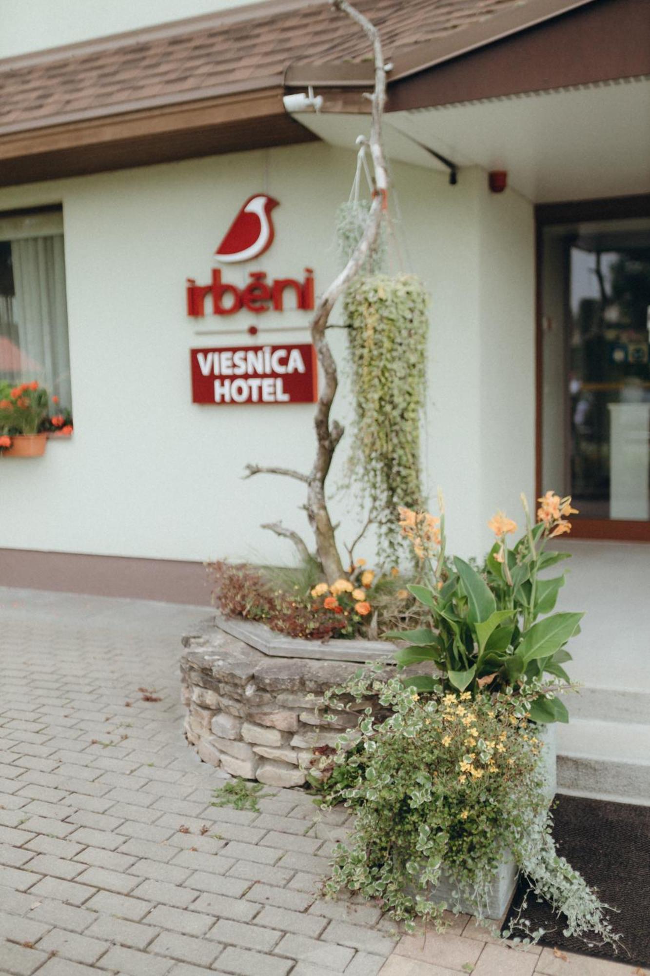 Irbeni Brivkalni Exterior foto